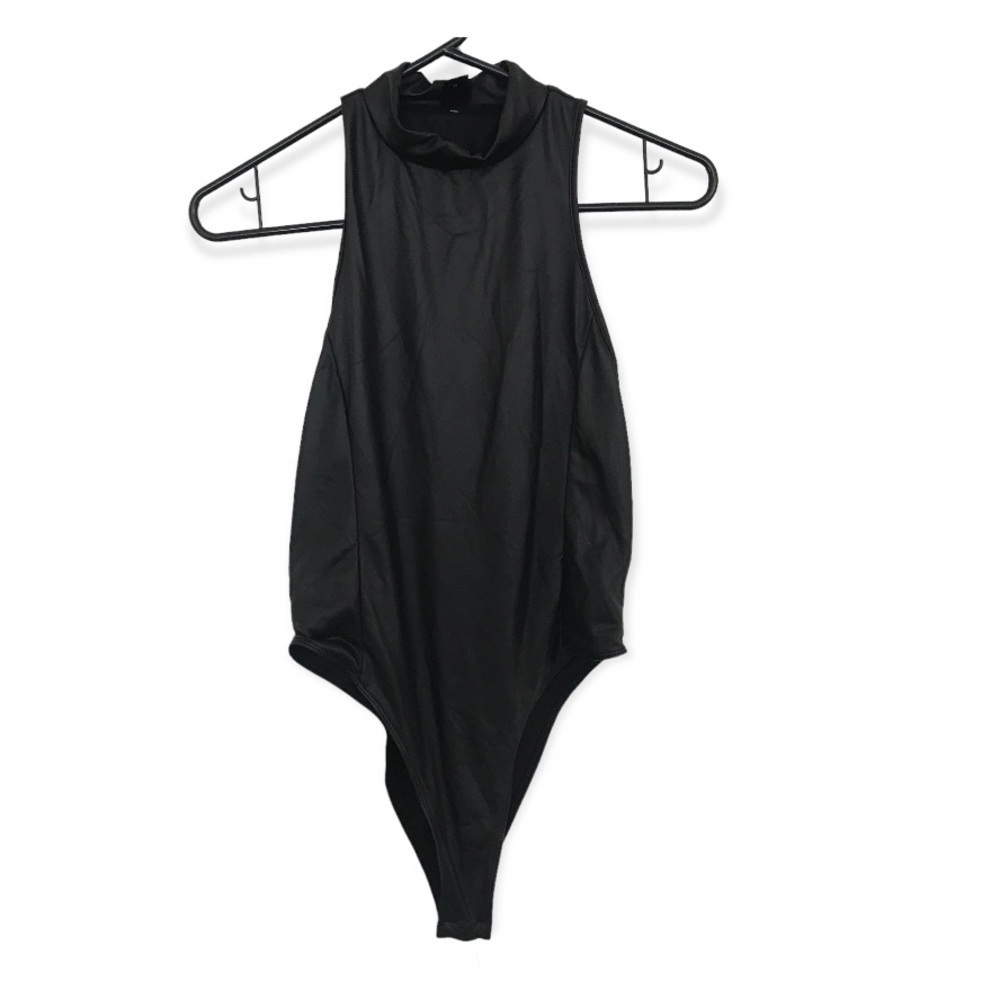 3/$15 Shein black spandex blend faux leather sleeveless bodysuit